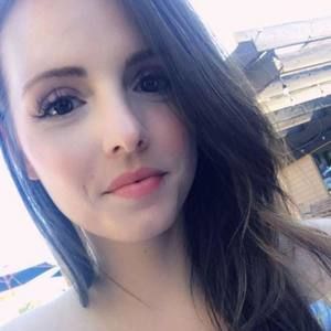 Meet your Posher, Kaia